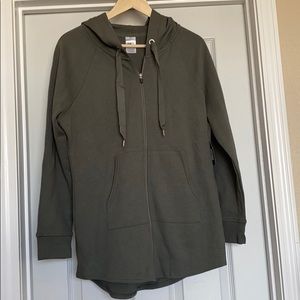 NWT Women’s Medium Zip Up Hoodie